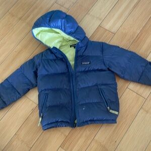 Patagonia high loft jacket size 4t